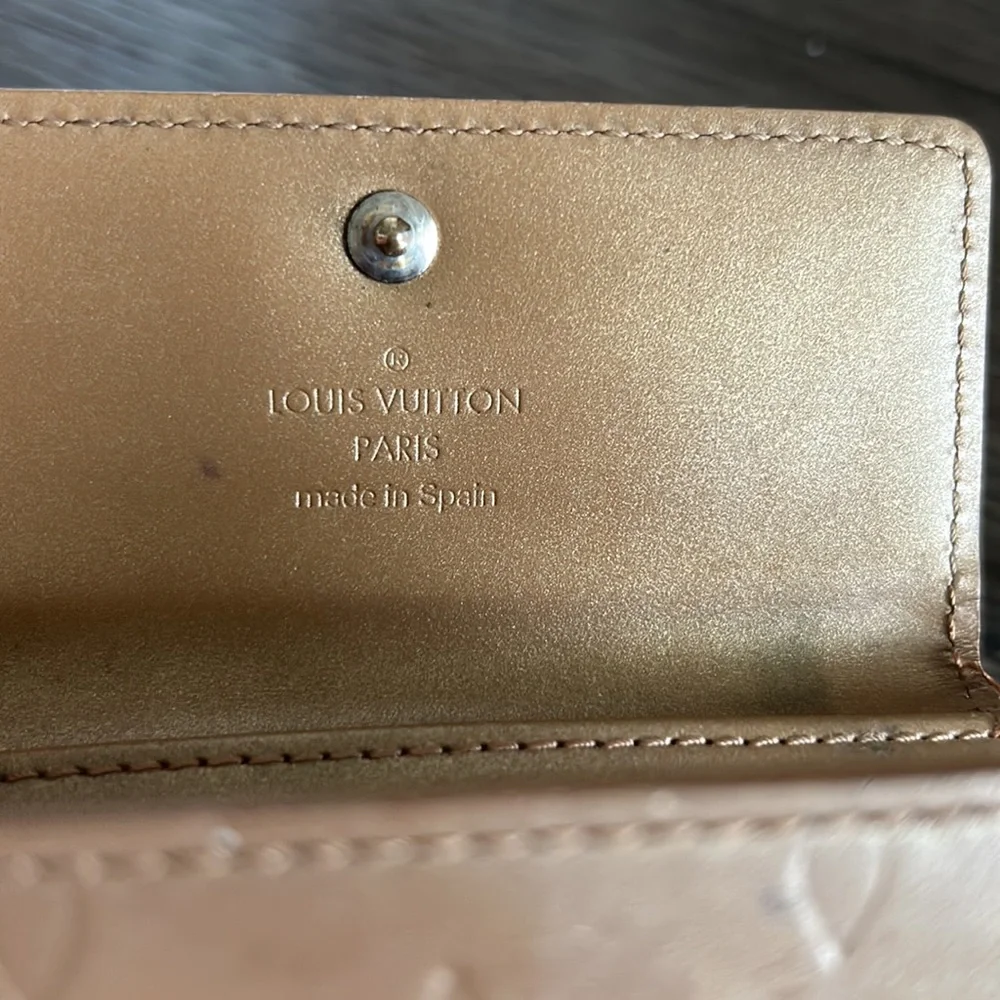 Louis Vuitton Matte Vernis Key Pouch